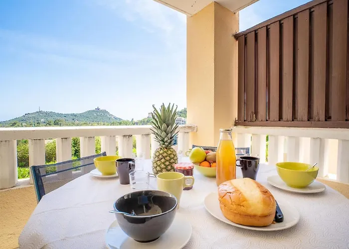 L'esquinade P1 111 By Interhome Daire Saint-Raphaël