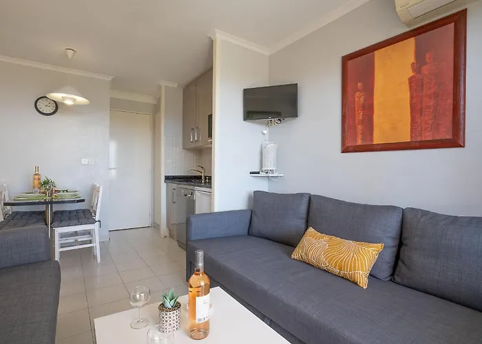 L'esquinade P1 111 By Interhome Saint-Raphaël