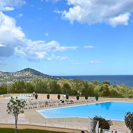 Village Cap Esterel - L'esquinade-97 By Interhome *
