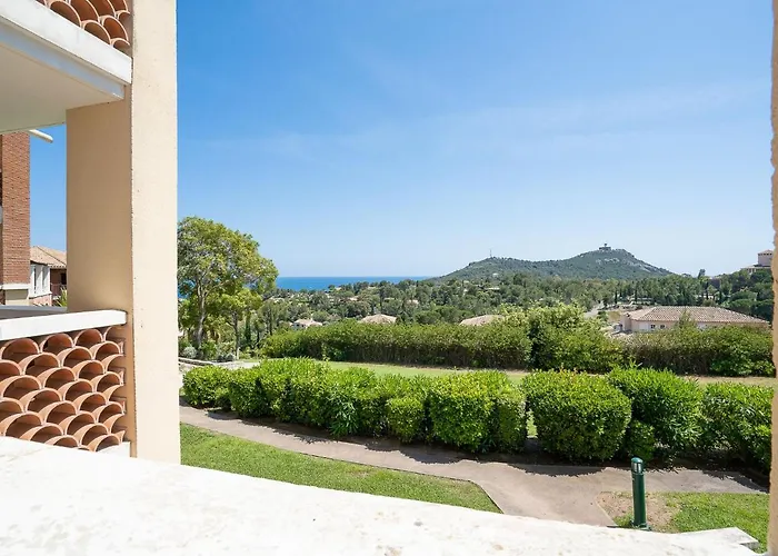 L'esquinade P1 111 By Interhome